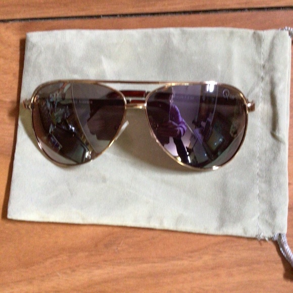 NEW! Rare Quay Top Gun aviators main image 6